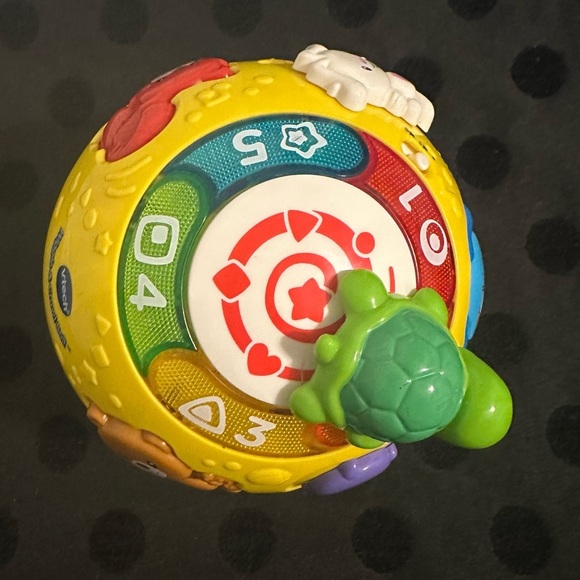 VTech Wiggle & Crawl Rolling, Singing, Baby Learning Toy - Picture 3 of 4